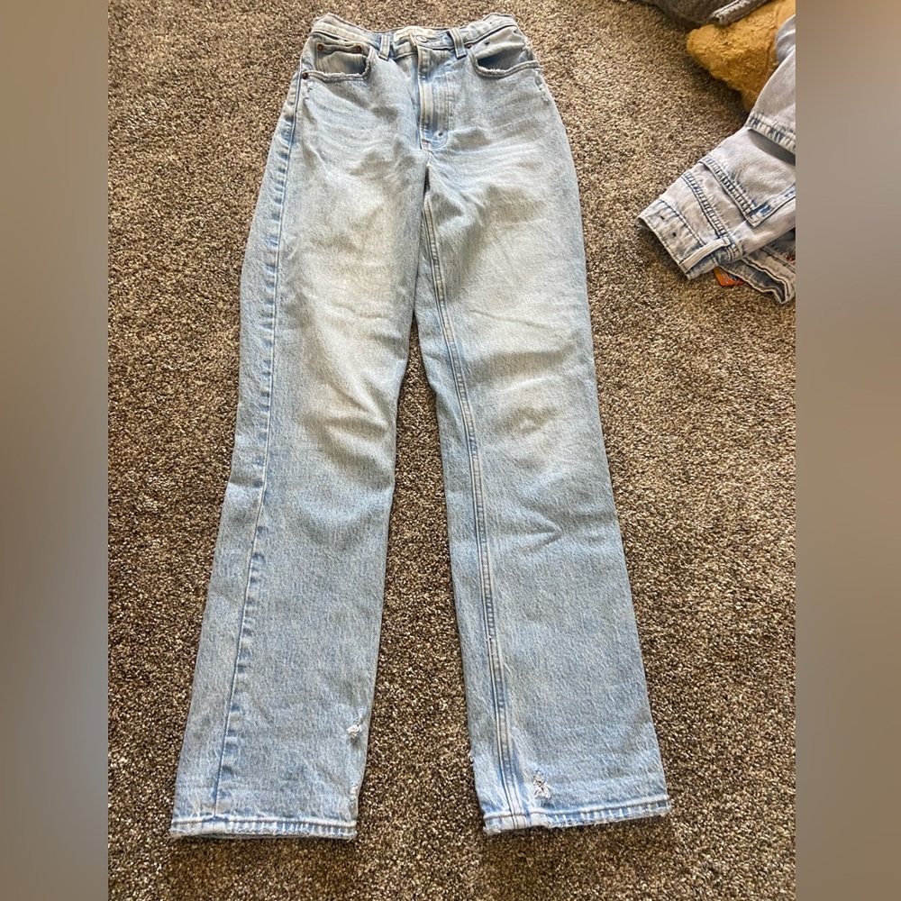 American eagle mom jeans Size 0 short